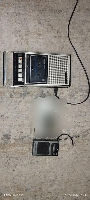 Винтажный раритетный Кассетный магнитофон National PANASONIC RQ-2133