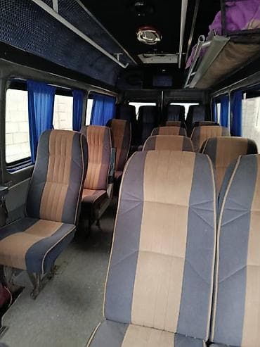 crv 2: Пассажирский микроавтобус Mercedes-Benz Sprinter (длинная база — 10