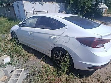 Продажа авто: Hyundai Elantra: 2019 г., 1.6 л, Автомат, Бензин, Седан — 2
