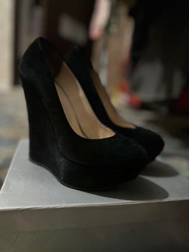 брендовый обувь: Туфли, 36, Marco Tozzi, Б/у, цвет - Черный, Самовывоз, Платная доставка — 4