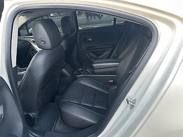 Продажа авто: Chevrolet Volt: 2013 г., 1.4 л, Автомат, Гибрид, Хэтчбэк — 8