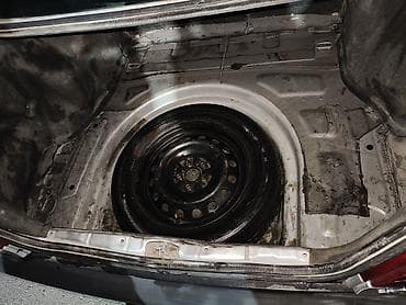 sprinter 2 7: Toyota Avensis: 2000 г., 1.6 л, Механика, Бензин, Седан — 7