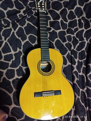 Продам гитару Yamaha C30 Состояние отличное, всё как на фото Цена