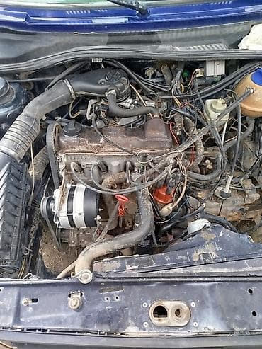 Volkswagen: Volkswagen Jetta: 1991 г., Механика, Бензин, Седан — 2