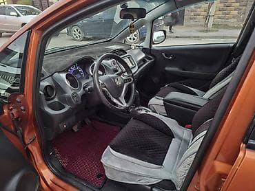 Продажа авто: Honda Fit: 2009 г., 1.5 л, Типтроник, Бензин, Хэтчбэк — 10