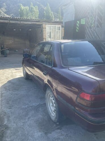 машина араб: Toyota Carina: 1992 г., Механика, Бензин, Седан — 5