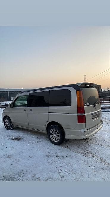 Honda Stepwgn: 2002 г., 2 л, Автомат, Бензин, Минивэн — 3