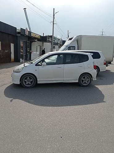 honda fit куплю: Honda Fit: 2002 г., 1.3 л, Вариатор, Бензин, Хэтчбэк — 4