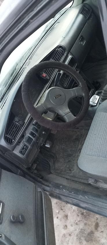 авто в рассрочку bmw: Mazda 626: 1991 г., Бензин, Хэтчбэк — 5