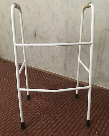 Ходунки для передвижения - Конструкция: стационарные, четырехопорные — 1