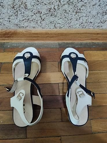 Женские сандалии на невысокой танкетке.Натуральная кожа 100%