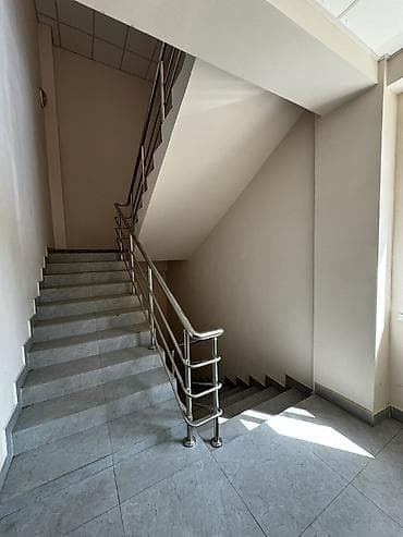 3 комнаты, 80 м², Золотой квадрат Элитка, 9 этаж, Евроремонт — 2