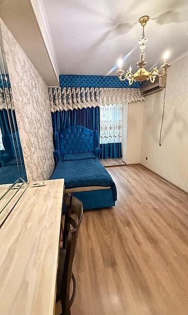 osh flat: 3 комнаты, Цум Агентство недвижимости, Без подселения, от 6 месяцев, С мебелью — 6