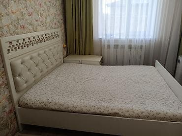 Мебель: Кровать БУ, фабричная российского производства размер 160×200. Цвет — 5