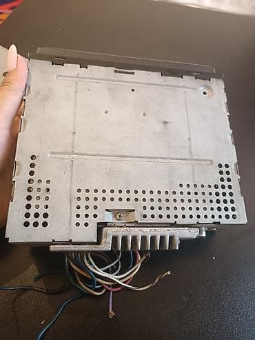 cd disk: Автомагнитола Kenwood (1 DIN) Описание: - Съёмная передняя панель с — 8