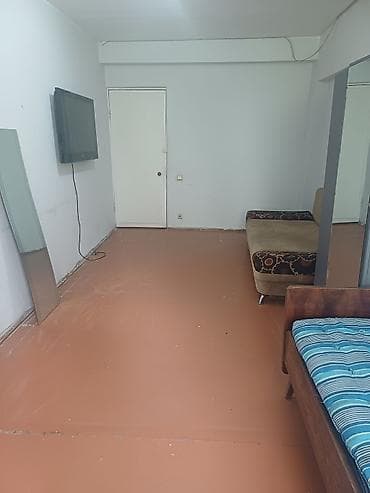 Продажа квартир: 2 комнаты, 46 м², Индивидуалка, 1 этаж, Косметический ремонт — 7