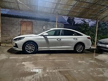 Hyundai Sonata: 2017 г., 2 л, Автомат, Газ, Седан — 5