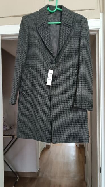 срочно в связи с переездом: Пальто — 1