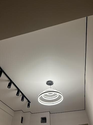 натяжной паталог: Натяжные потолки с интегрированным освещением - Современные парящие и — 1