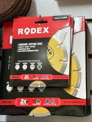 Алмазный отрезной диск Rodex размером 125x22.23 мм предназначен для