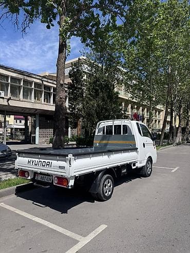 портер 2 салон: Hyundai Porter: 2022 г., 2.5 л, Типтроник, Дизель — 7