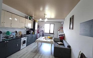 Квартиры: 2 комнаты, 57 м², 8 этаж, Косметический ремонт — 3