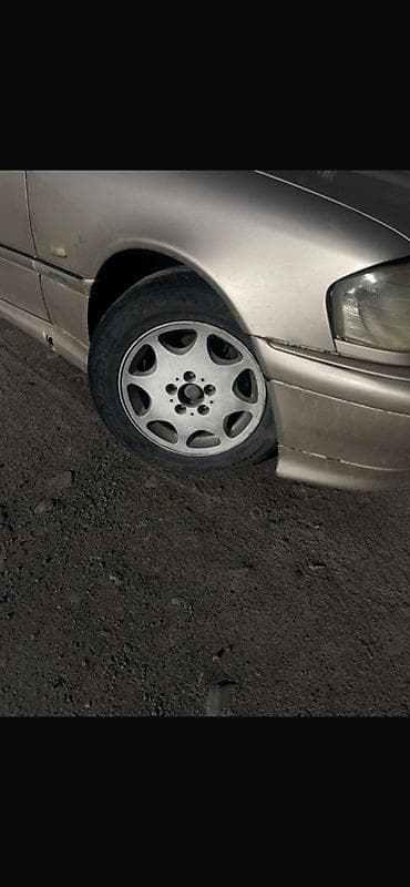 Литые Диски R 15 Mercedes-Benz, Комплект, отверстий - 5