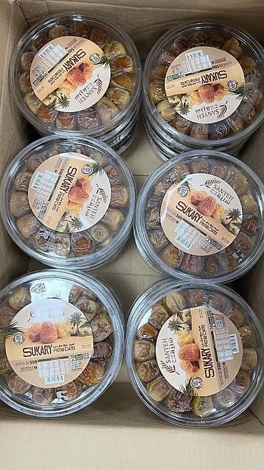 вода корона: Продукция: вода Zam-Zam и финики сорта Мазафати. Описание: - — 10