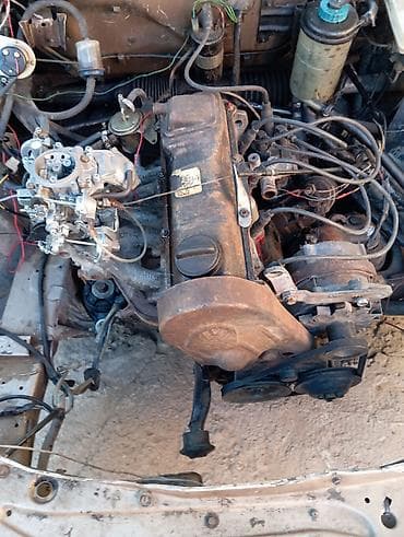 радар авто: Audi 100: 1983 г., 1.8 л, Кол менен иштөөчү, Бензин, Седан — 6
