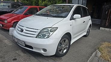 byd leopard: Toyota Ist: 2004 г., Автомат, Бензин, Хэтчбэк — 4