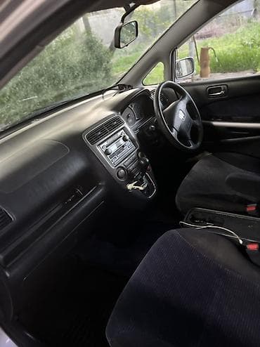 crv 2: Honda Stream: 2002 г., 1.7 л, Автомат, Бензин, Универсал — 2