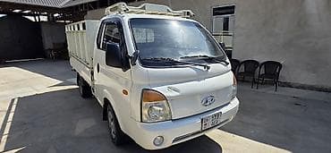 бишкек скутер: Hyundai Porter: 2010 г., 2.4 л, Кол менен иштөөчү, Гибрид, Пикап — 3