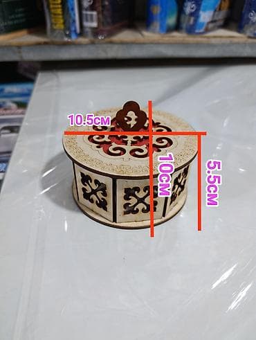 study lamp: Деревянная шкатулка с крышкой, выполненная в национальном стиле. - — 5