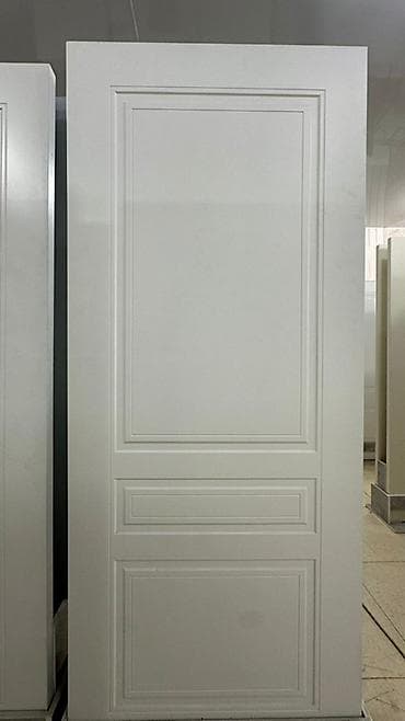 Межкомнатная дверь в классическом стиле. Особенности: - Цвет: матовый