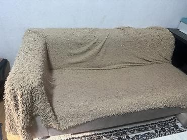 small table: Прямой диван — 3