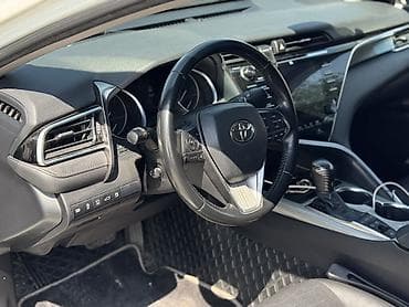 corolla 2004: Toyota Camry: 2018 г., 2.5 л, Вариатор, Гибрид, Седан — 6