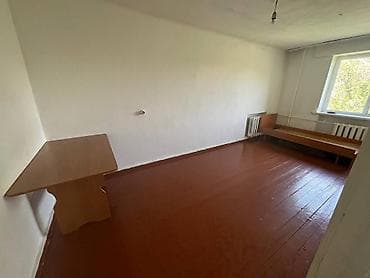 nova grant: 2 комнаты, 45 м², Хрущевка, 4 этаж, Старый ремонт — 1