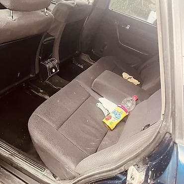 audi 2 3: Audi 100: 1992 г., Механика, Бензин, Седан — 7