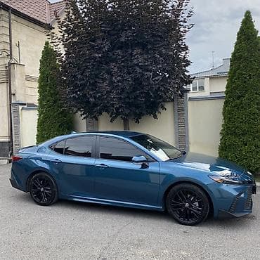 vin code: Toyota Camry: 2024 г., 2.5 л, Автомат, Гибрид, Седан — 1
