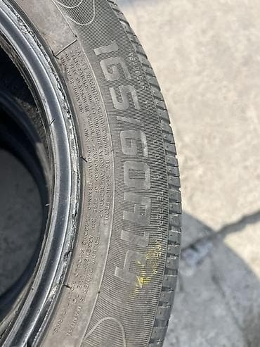 Комплект автомобильных шин R14 - Размер: 165/60 R14 - Модель/RS) -