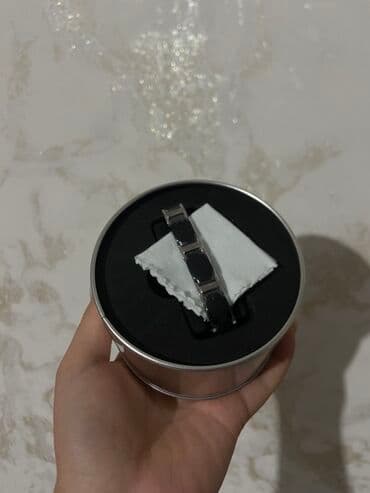 Стильный браслет из нержавеющей стали с керамическими вставками