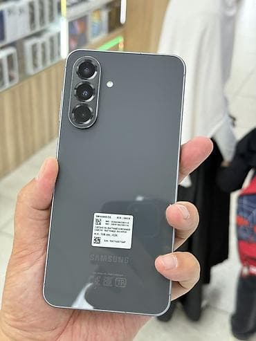 redmi 10 note: Samsung Galaxy A56 5G, Б/у, 256 ГБ, цвет - Серый, 2 SIM — 4