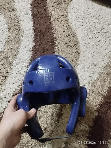 Бинокли: Есть трещины на ушах - Тип: открытый шлем с усиленной защитой лба — 1