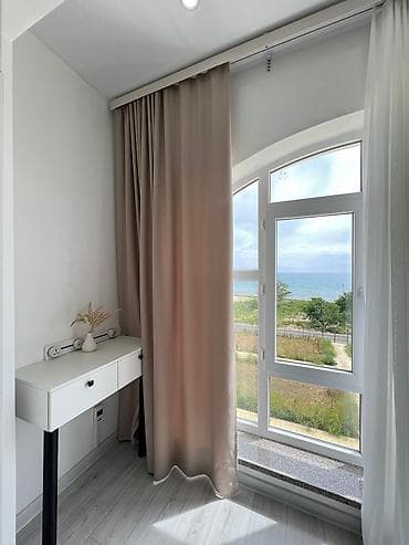 2 rooms: 2 комнаты, 38 м², Элитка, 3 этаж — 4