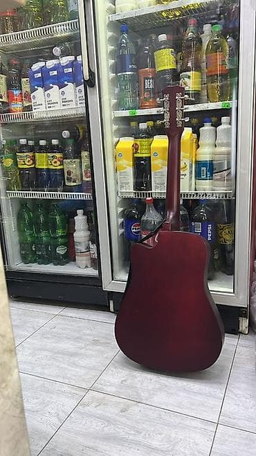 gitara lakewood: Акустическая гитара формата дредноут с вырезом (cutaway) для удобного — 2