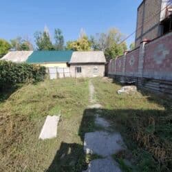 дом квартира продаю: Полдома, 50 м², 3 комнаты, Собственник, Старый ремонт — 1