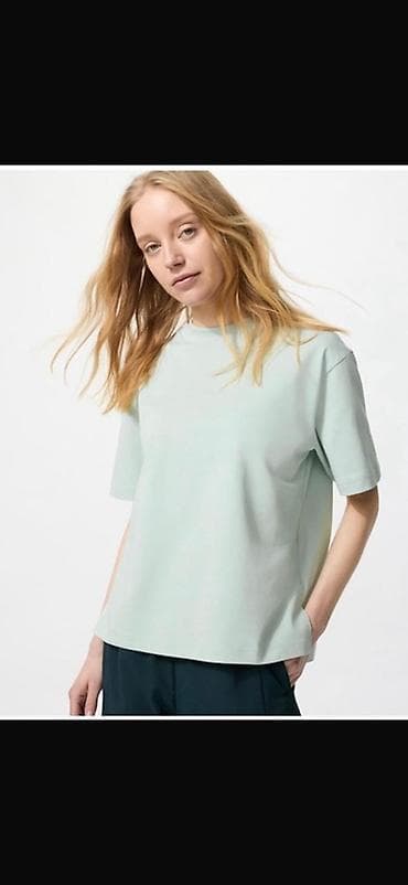 UNIQLO Женская футболка свободного кроя, пастельно‑мятный цвет. -
