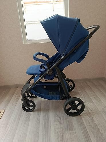 Прогулочная коляска Chicco, синий цвет. Итальянский бренд Основные