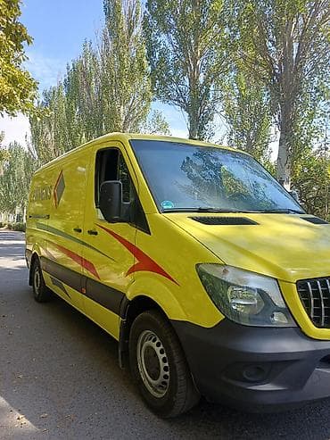 рекстон авто: Грузовой фургон Mercedes‑Benz Sprinter (длинная база), желтый — 8