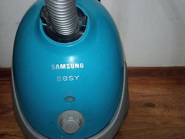 бир: Пылесос Samsung Easy (мешковый) - Тип: классический пылесос с мешком — 3
